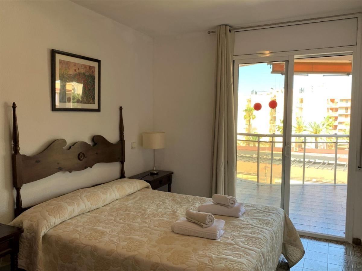 El Pinar Fuente Luminosa Apartment ซาลอว์ ภายนอก รูปภาพ