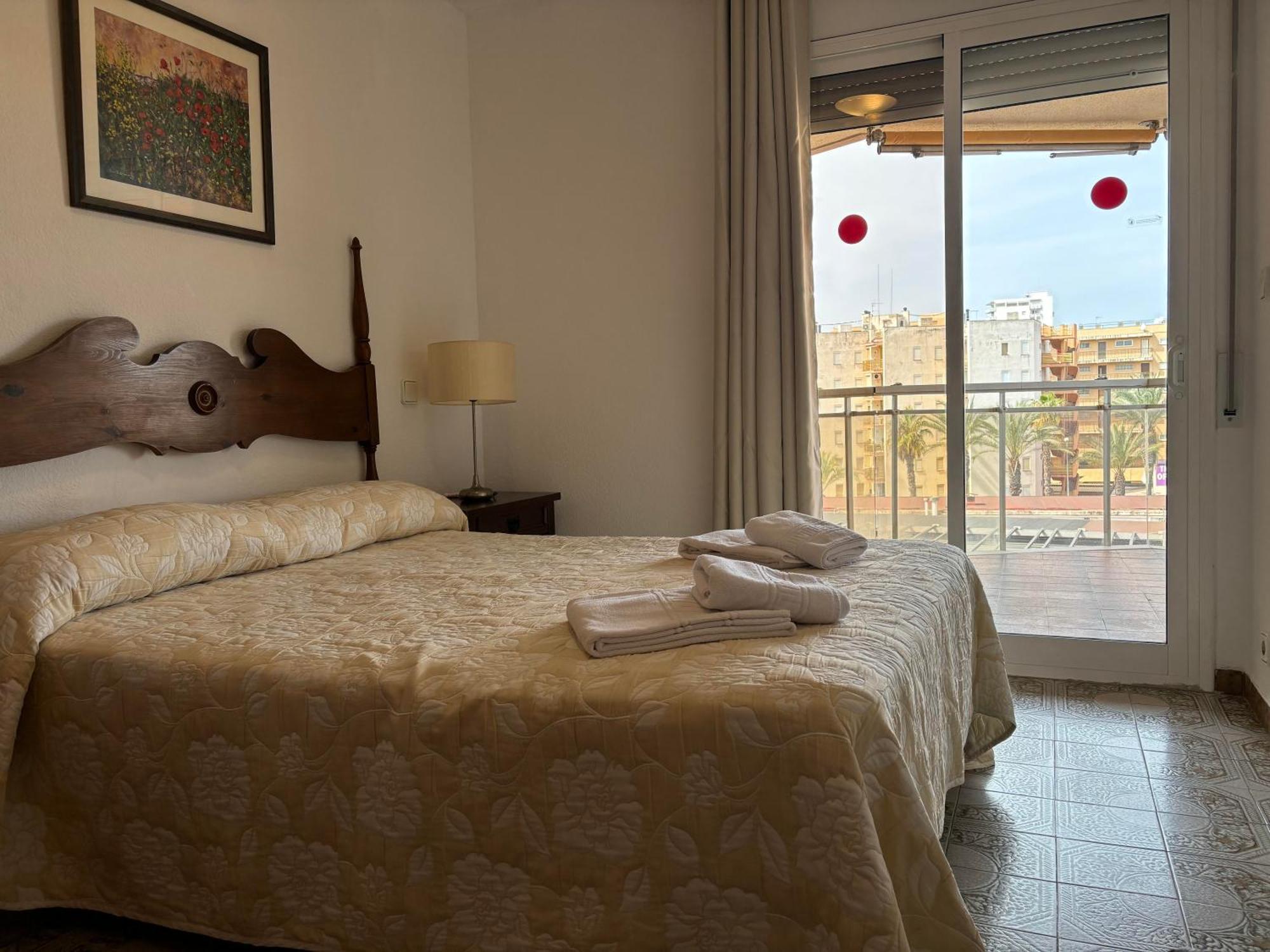El Pinar Fuente Luminosa Apartment ซาลอว์ ภายนอก รูปภาพ