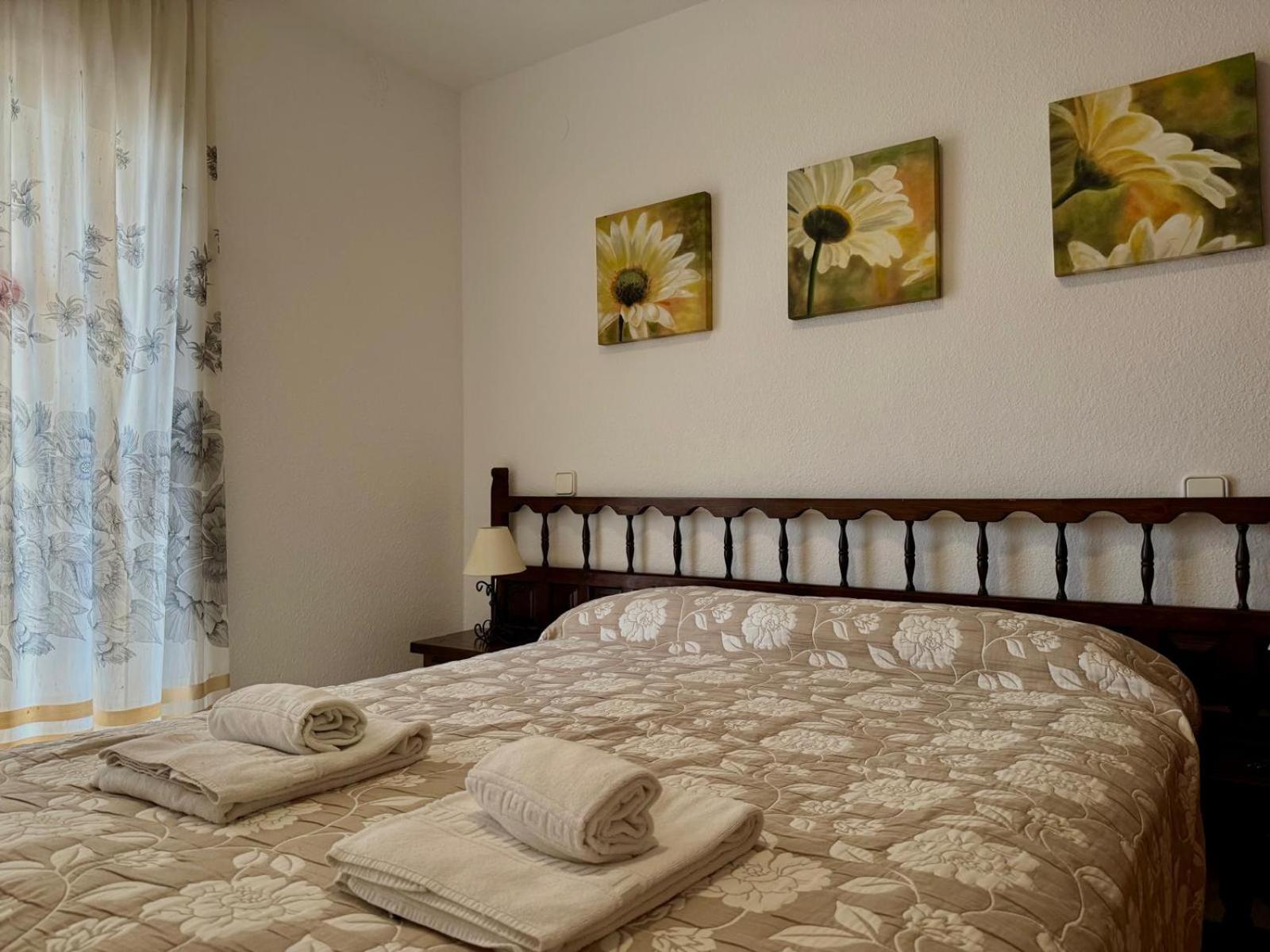 El Pinar Fuente Luminosa Apartment ซาลอว์ ภายนอก รูปภาพ