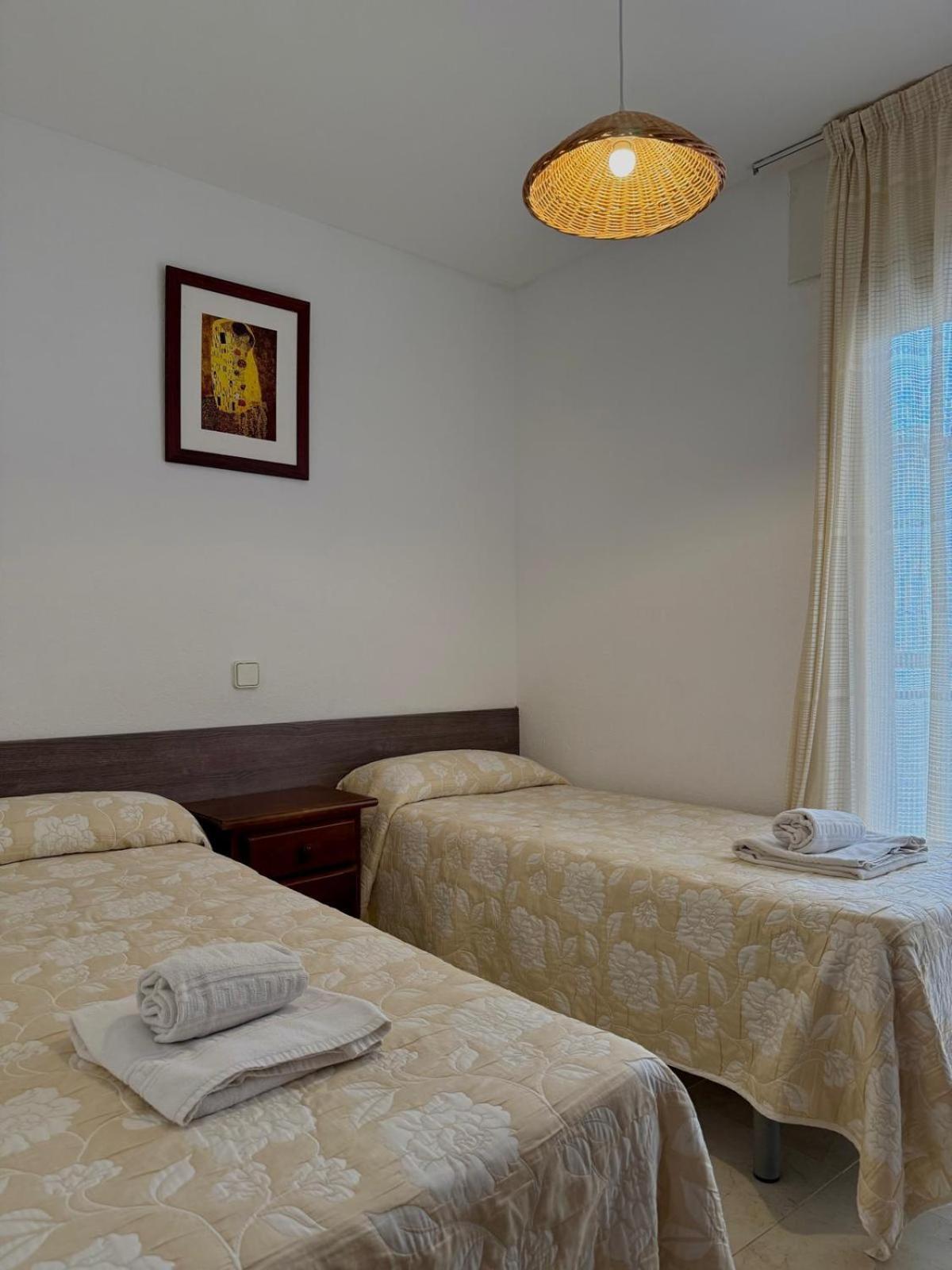 El Pinar Fuente Luminosa Apartment ซาลอว์ ภายนอก รูปภาพ